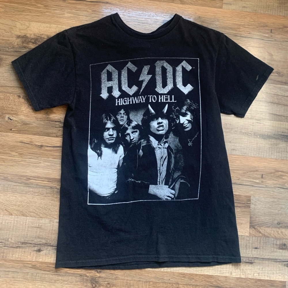 AC🎸DC  Highway to Hell Tee Small EUC